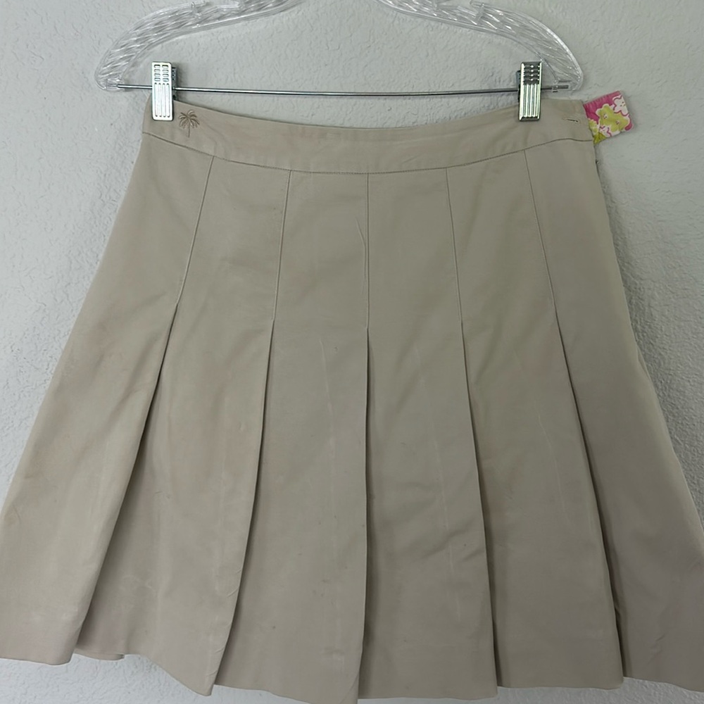 Tan pleated skirt